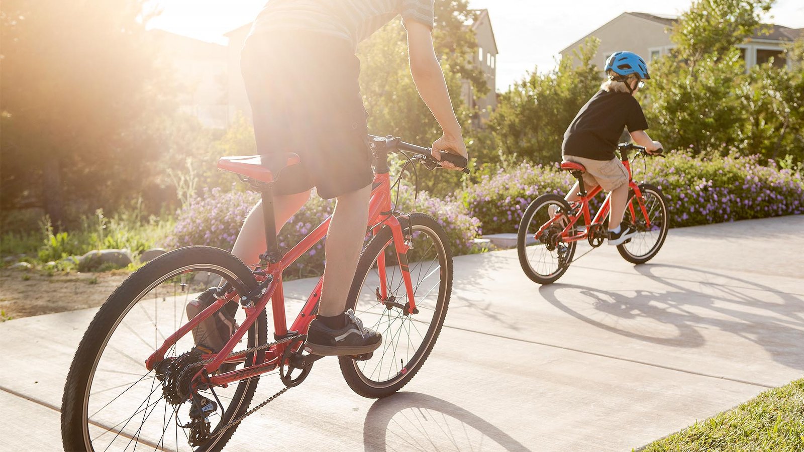 HOW TO CHOOSE THE RIGHT BIKE SIZE FOR YOUNG RIDERS?